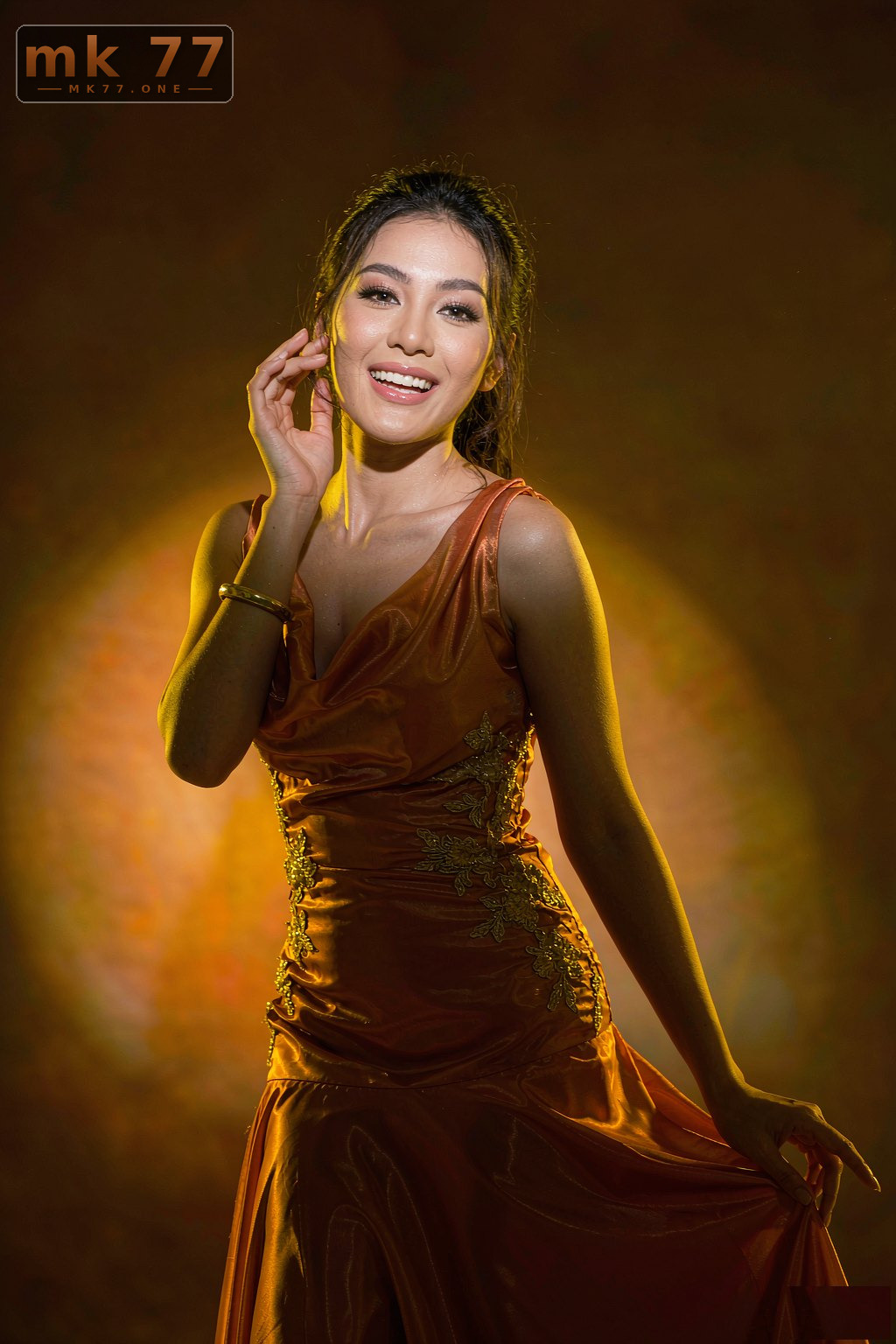 ပင်မစာမျက်နှာ ပုံရိပ် ၁